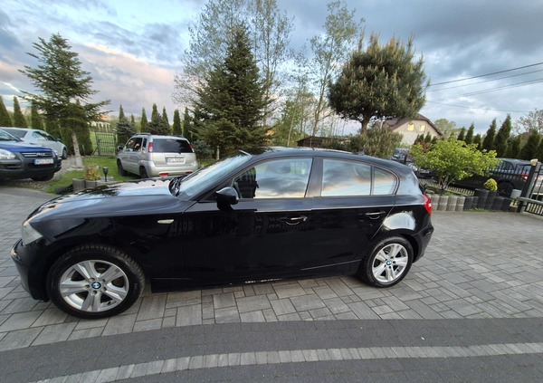 BMW Seria 1 cena 16999 przebieg: 279121, rok produkcji 2009 z Płock małe 211